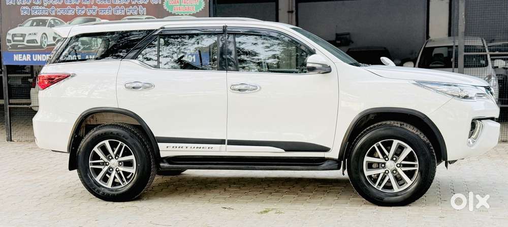Toyota Fortuner 3.0 4x4 Manual, 2017, Diesel