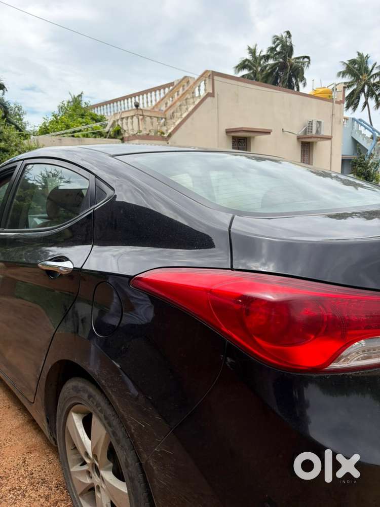 Hyundai Elantra Manual Car 2014