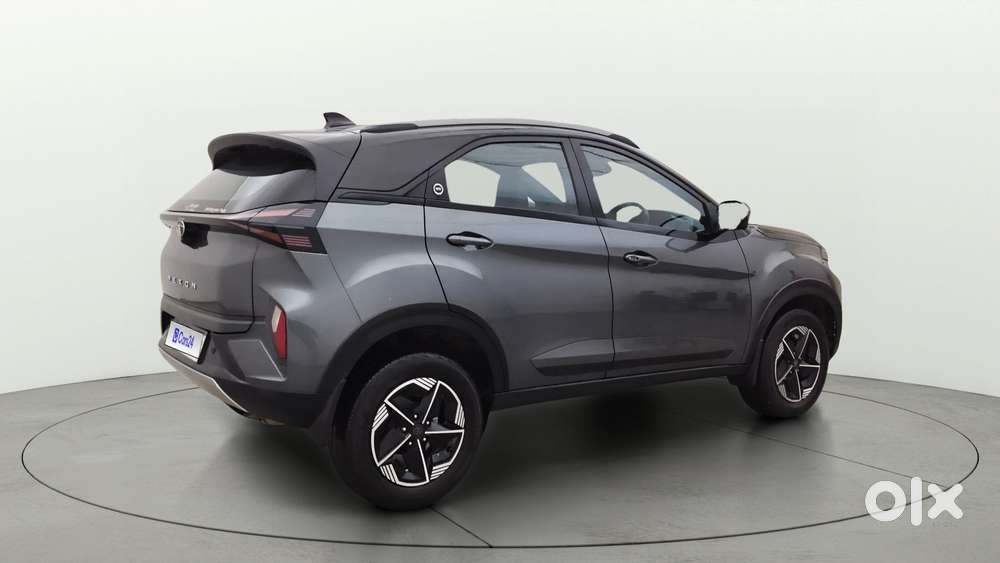 Tata Nexon Fearless S Purple 1.5 Revotorq Diesel 6mt Dual Tone, 2023..