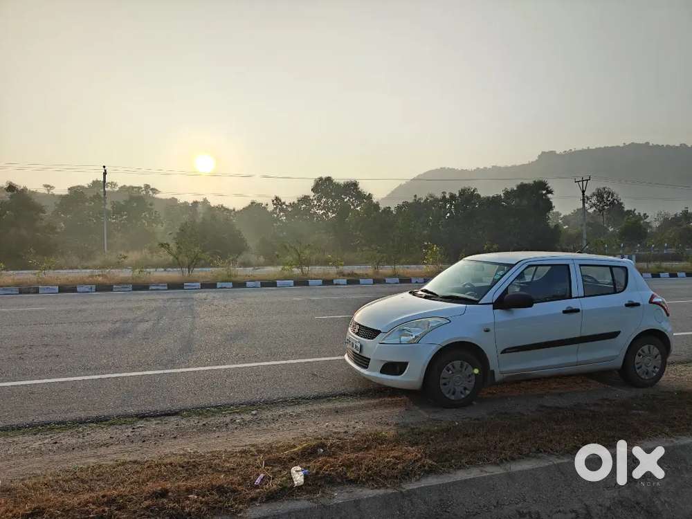 Maruti Suzuki Swift 2012 Diesel 117000 Km Driven