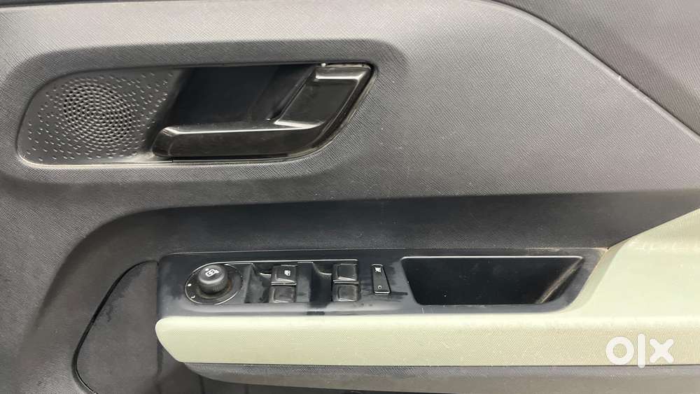 Tata Punch Camo Adventure Mt, 2022, Petrol