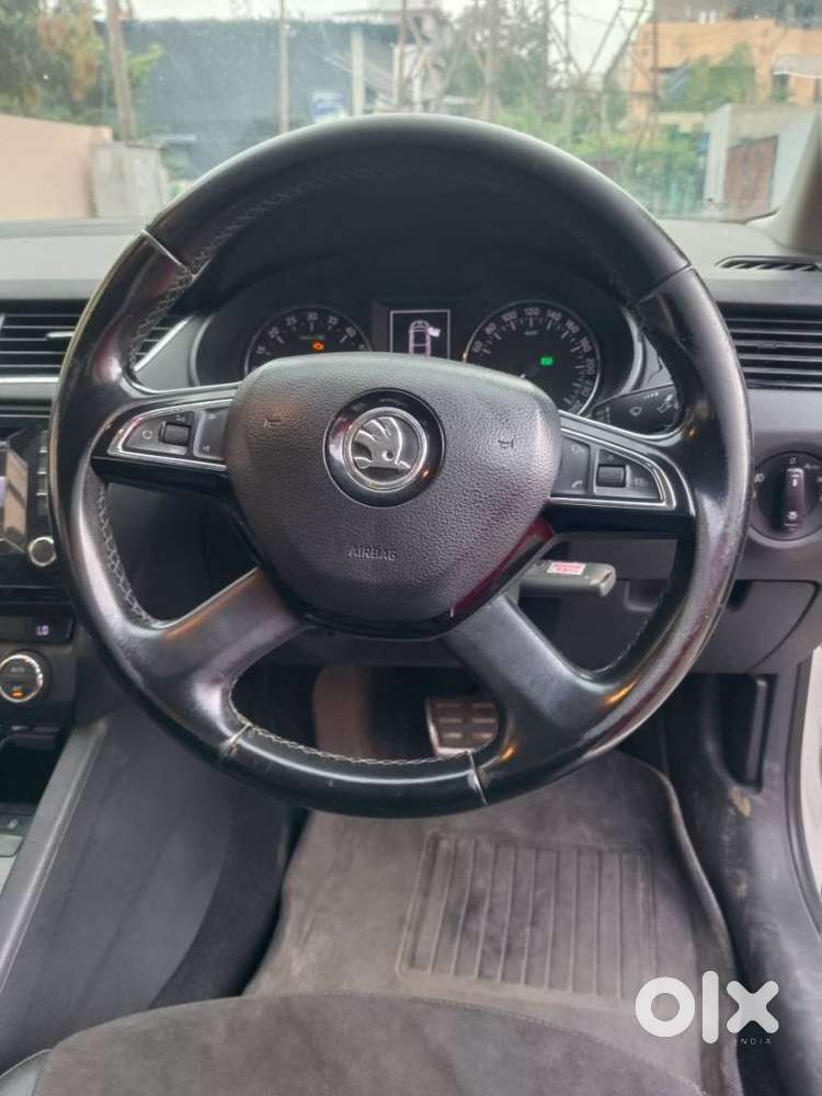 Skoda Octavia 2.0 Elegance Tdi Cr At, 2015, Diesel