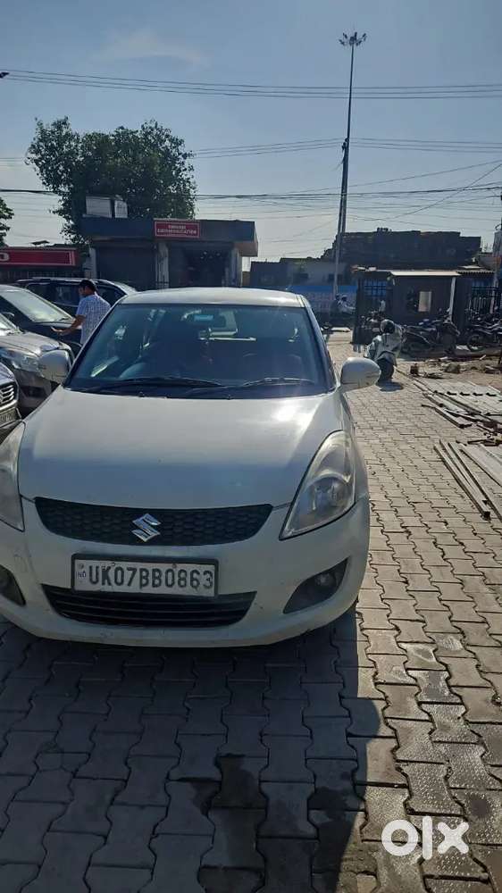 Maruti Suzuki Swift 2013 Manual Petrol