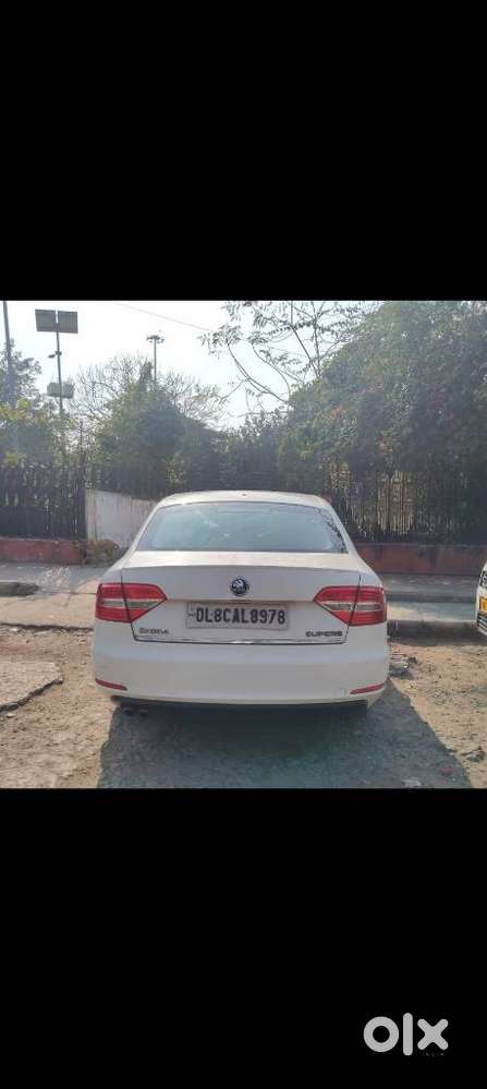 Skoda Superb 1.8 Elegance Tsi At, 2016, Petrol