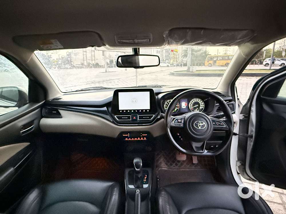 Toyota Glanza 1.2 V Amt, 2023, Diesel