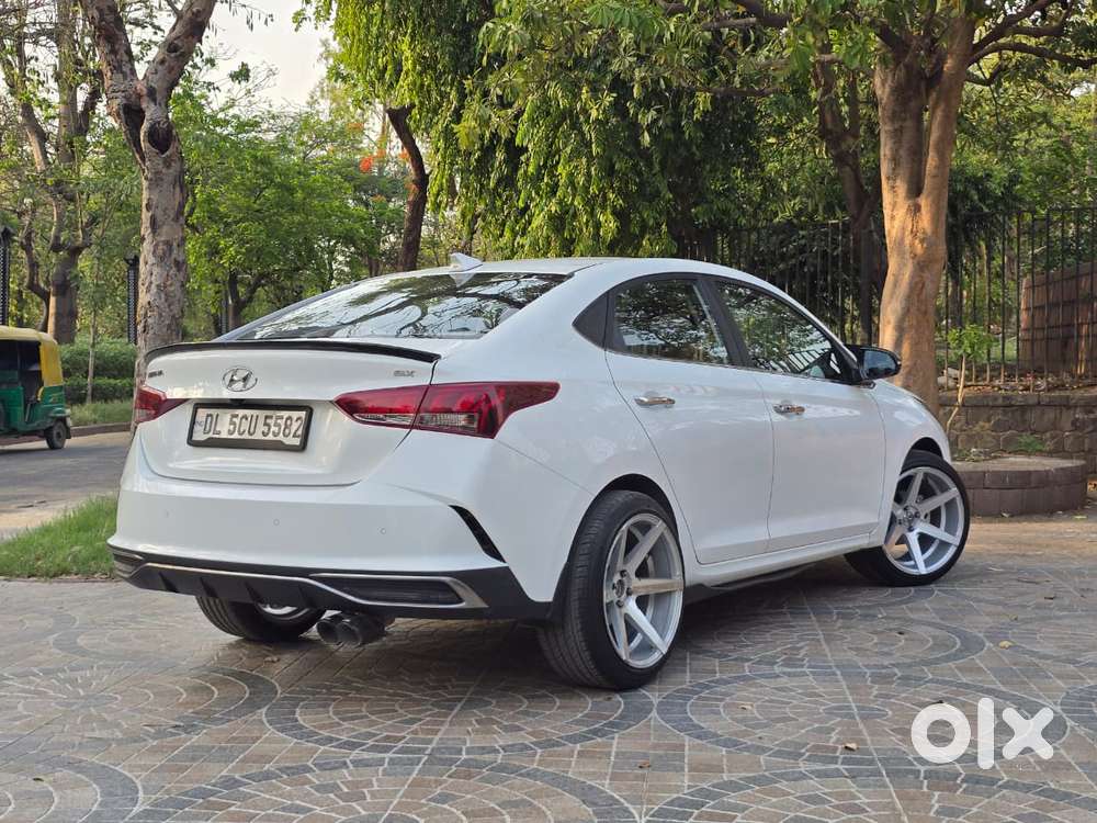 Hyundai Verna 1.5 Sx Petrol Mt, 2022, Petrol