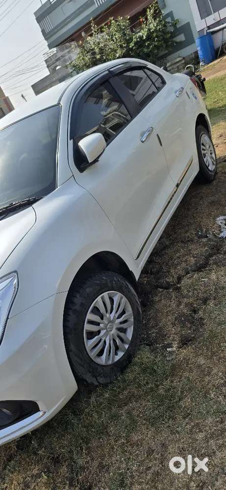 Maruti Suzuki Dzire 2021 Petrol 63000 Km Driven