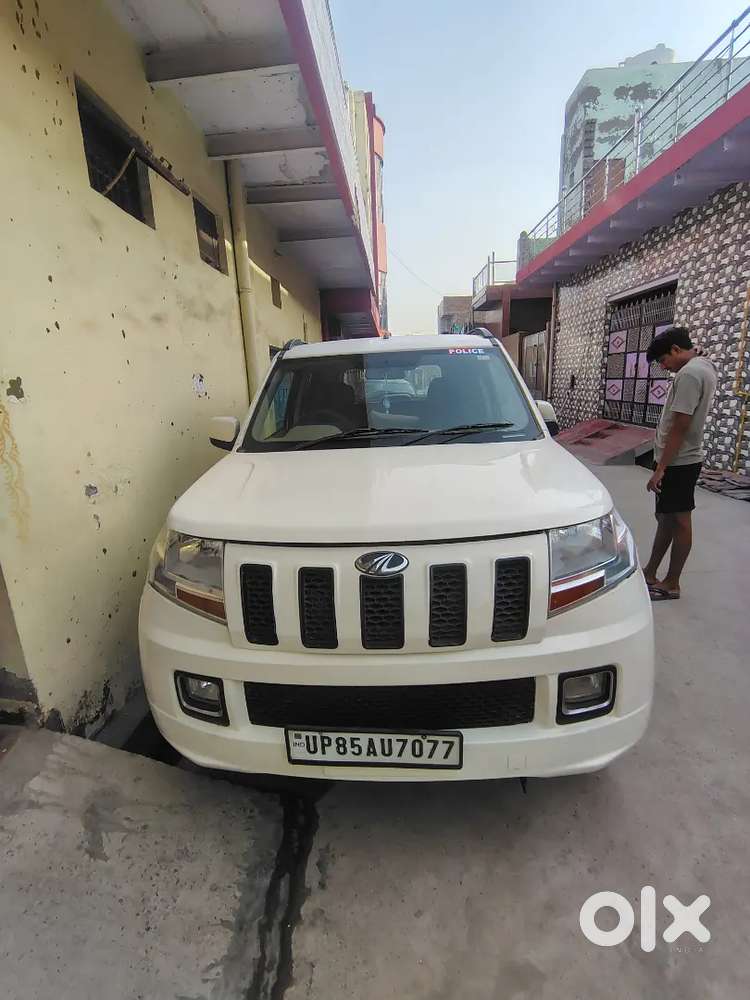 Mahindra Tuv 300 2015 Diesel Well Maintained
