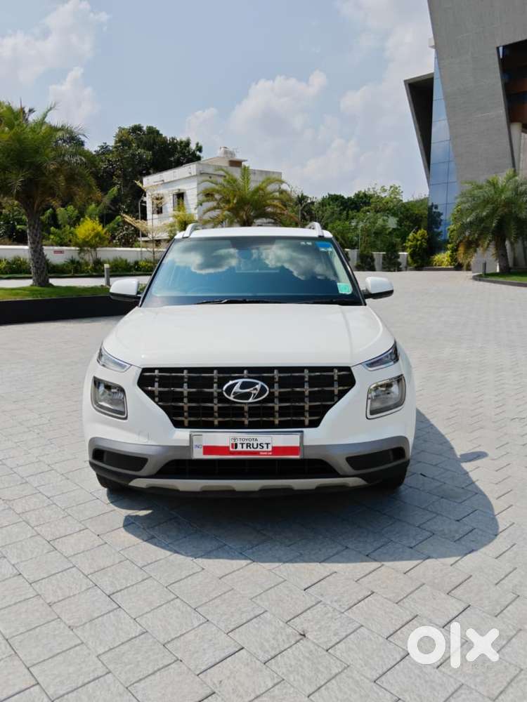 Hyundai Venue S 1.2 Petrol, 2020, Petrol
