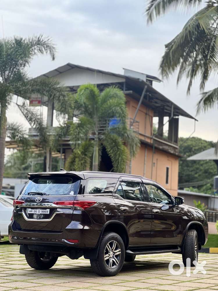 Toyota Fortuner 2.7 2wd Mt, 2016, Petrol