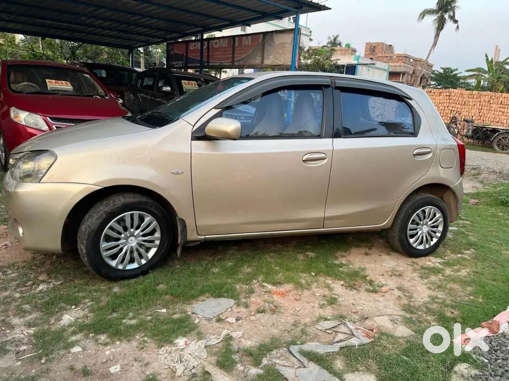 Power Window Power Steering Ac Music System Leather Sit Abs R