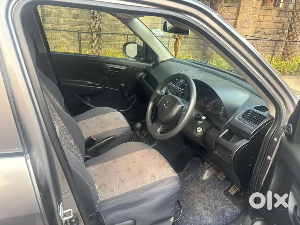 Maruti Suzuki Swift 2012 Petrol 117925 Km Driven