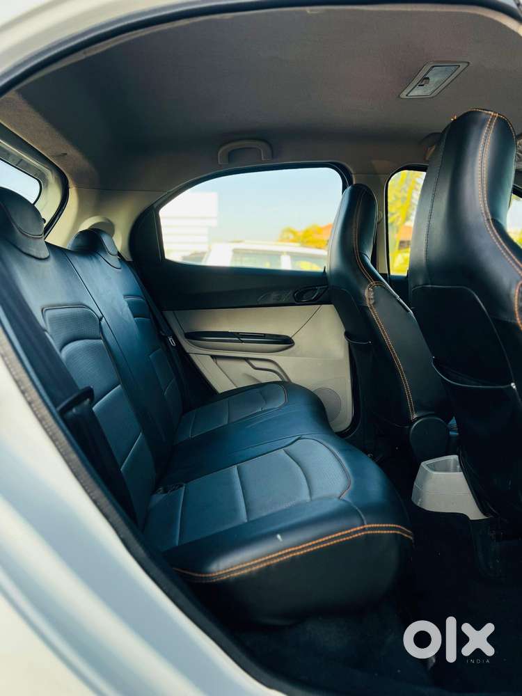 Tata Tiago 1.2 Revotron Xta, 2017, Petrol