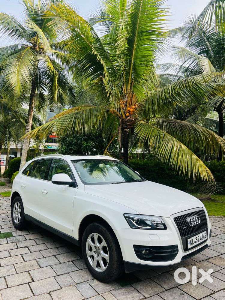Audi Q5 30 Tdi Premium With Sunroof, 2011, Petrol