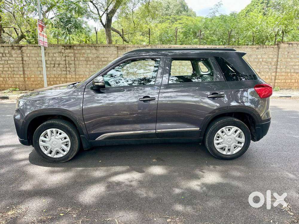 Maruti Suzuki Brezza 1.5 Lxi Smart Hybrid, 2020, Petrol