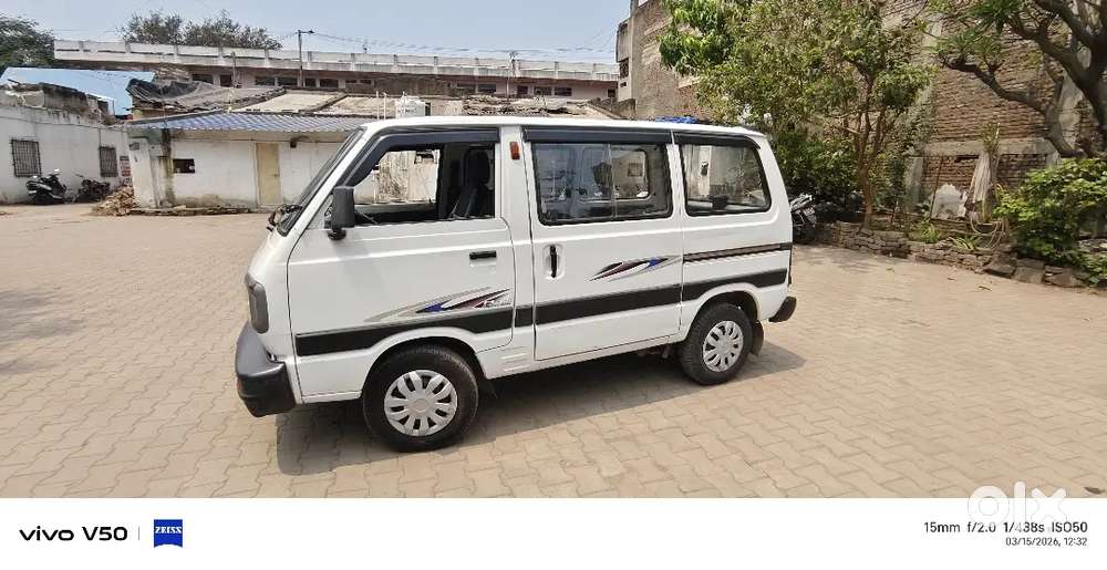 Omni
Good Condition 
Model 2013