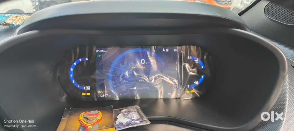 Tata Nexon 2025 Cng Dark Edition