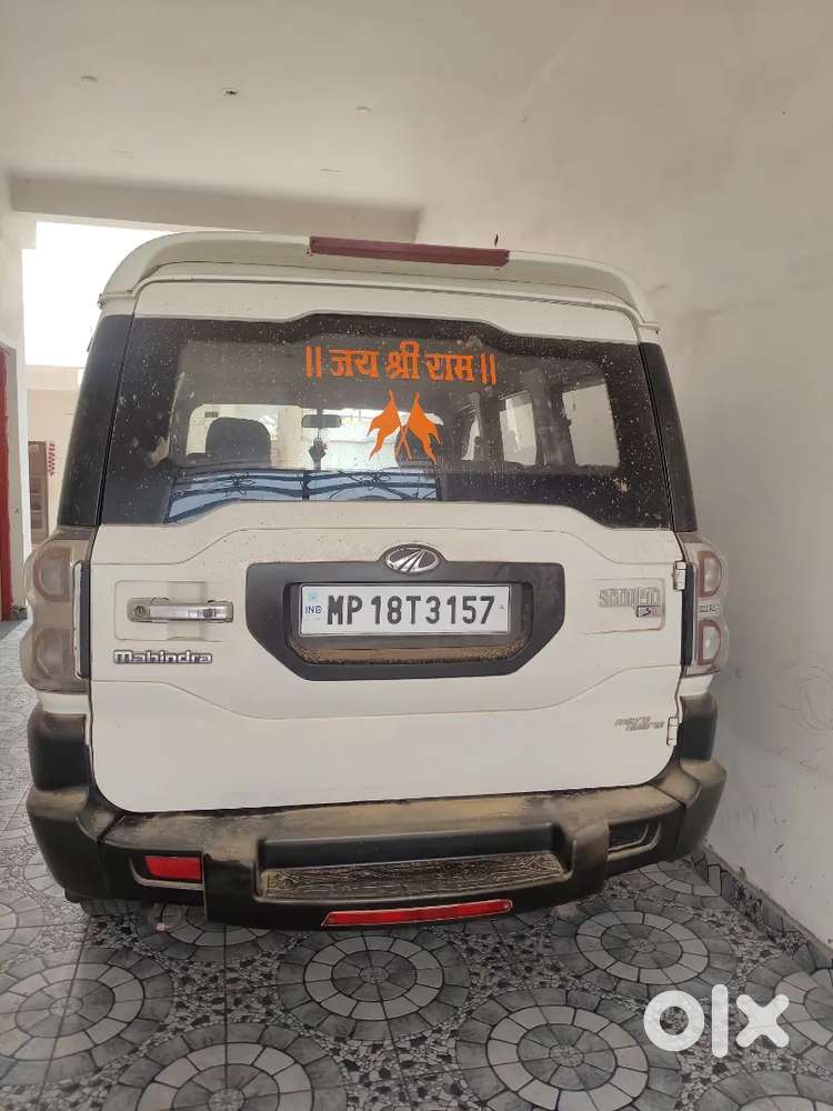 Mahindra Scorpio Classic 2016