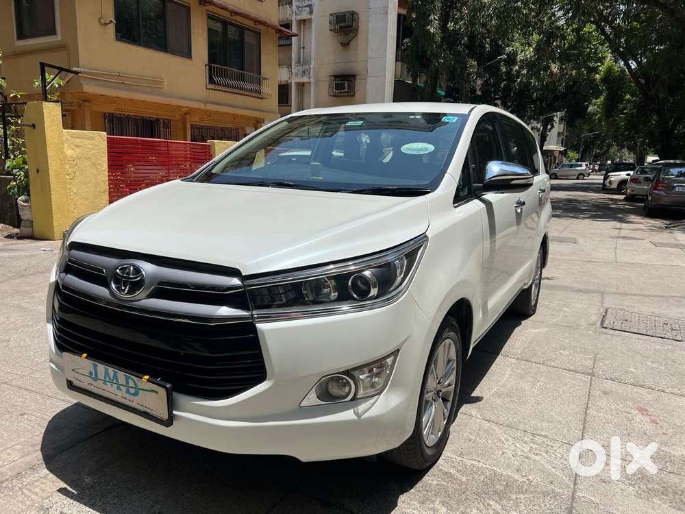 Toyota Innova Crysta 2.8z Automatic, 2016, Diesel