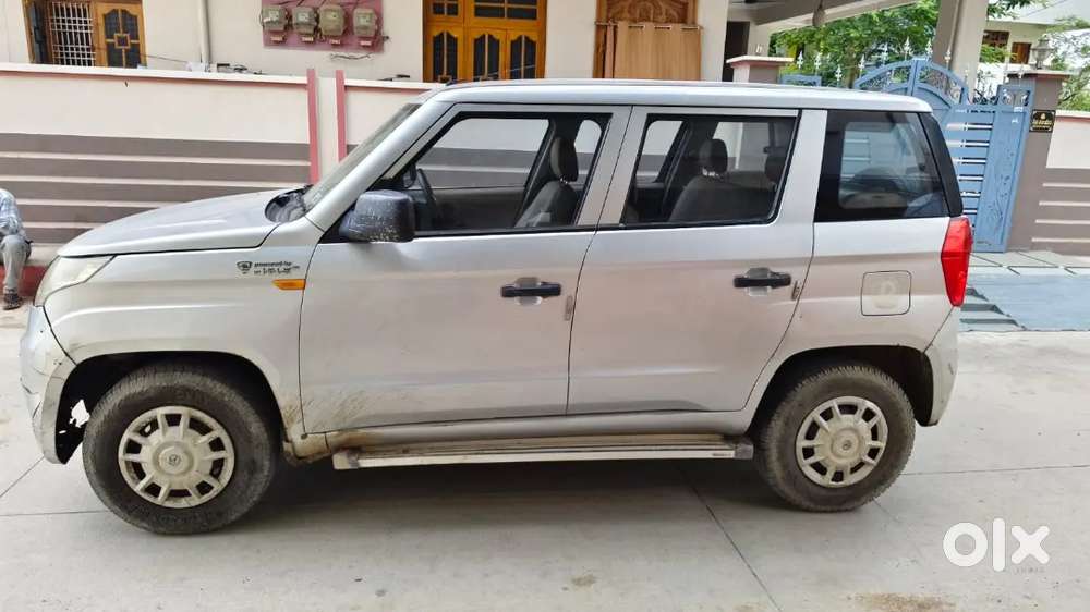 Mahindra Tuv 300 2016