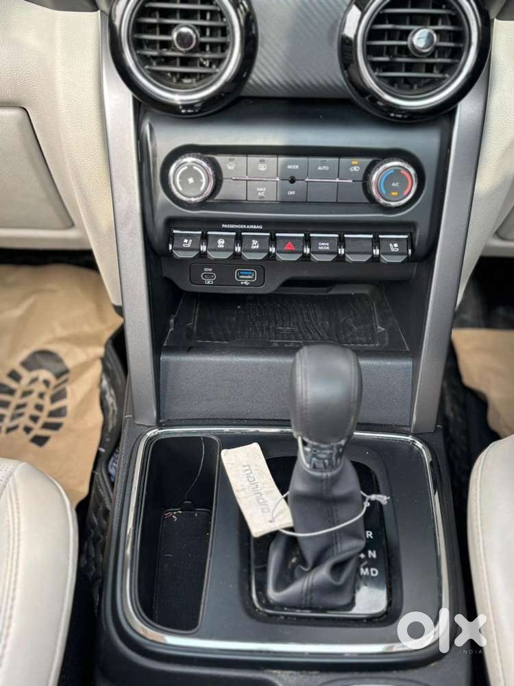 Mahindra Thar Roxx Ax7 L Petrol At 2wd, 2026, Petrol