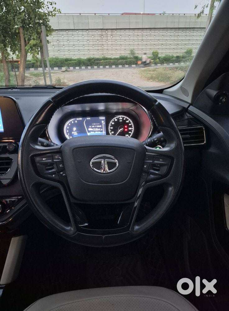 Tata Safari 2.0 Kryotec Xza Plus Gold 6 Str, 2023, Diesel