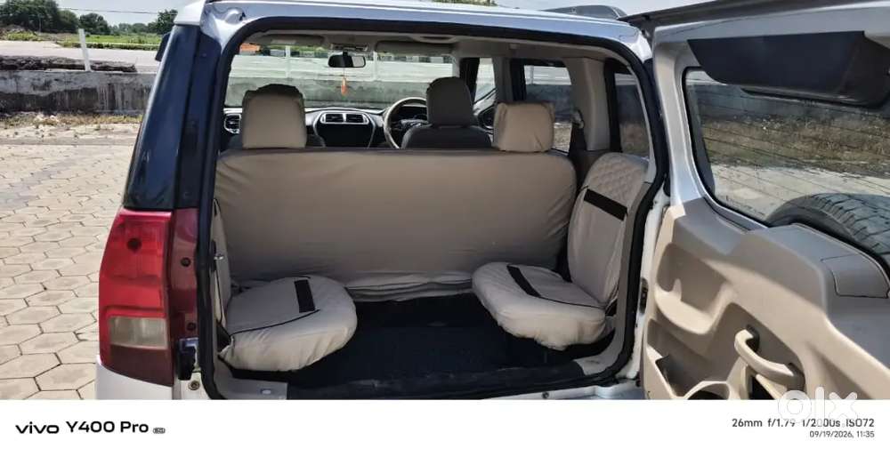 Mahindra Tuv 300 2016 October
