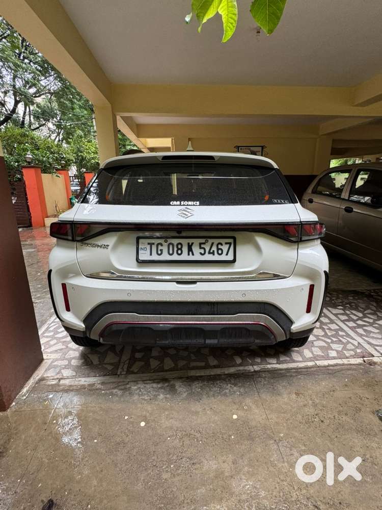 Maruti Suzuki Fronx Petrol 2024
