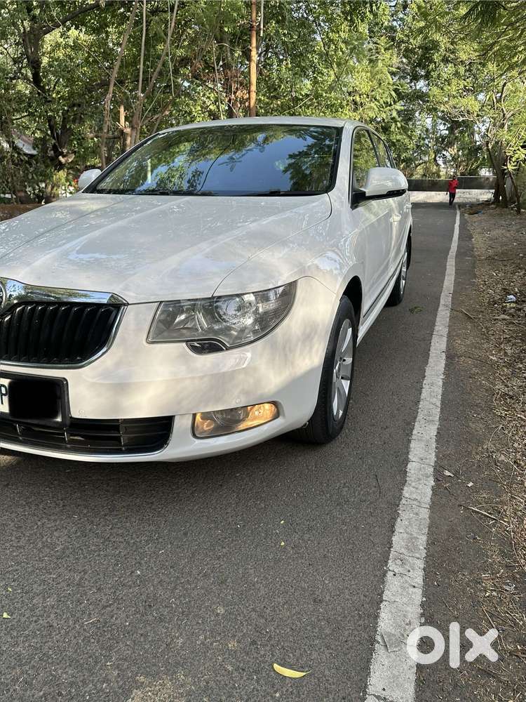 Skoda Superb Elegance 1.8 Tsi Mt, 2012, Petrol