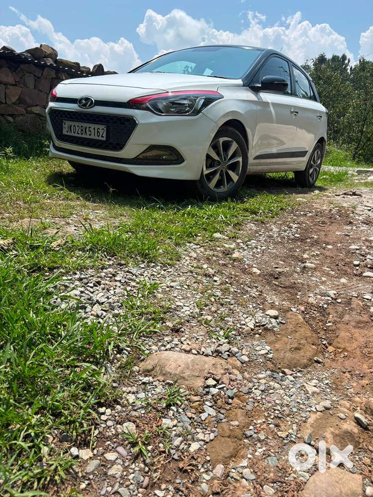 Hyundai I20 Sportz Petrol Manual 2015