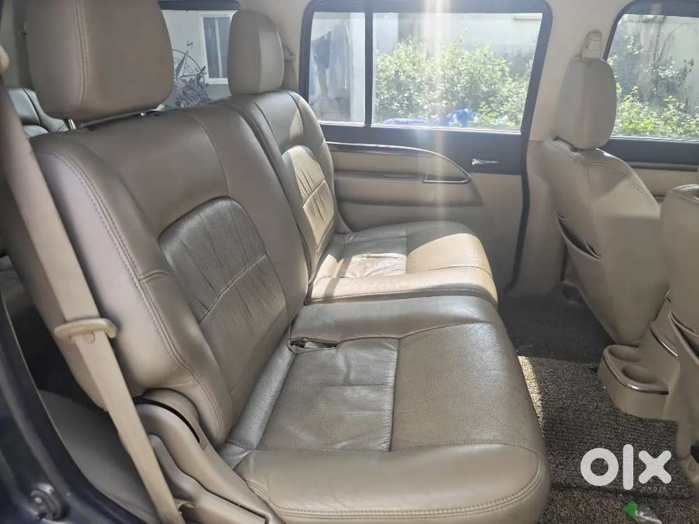 Ford Endeavour 2.5 Mt 2013 Diesel Second Owner