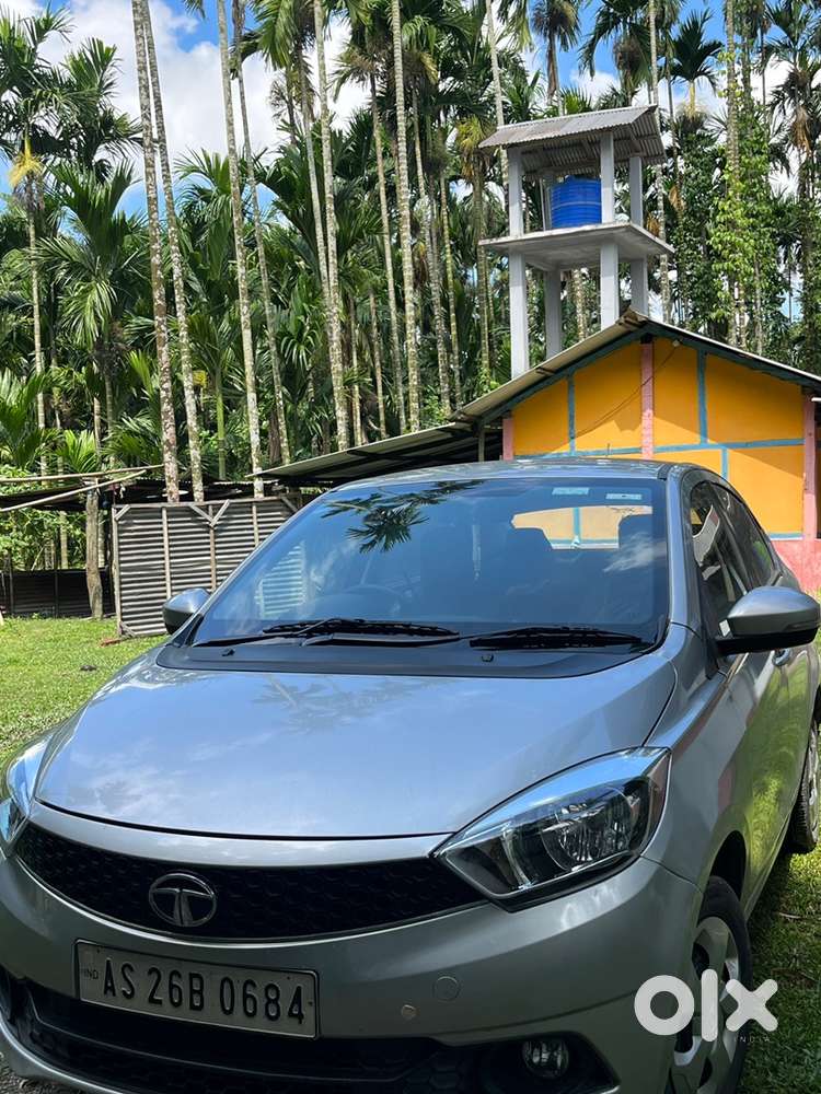 Tata Tigor Petrol 2017