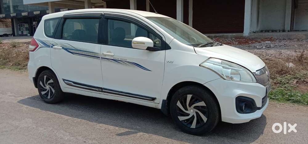 Maruti Suzuki Ertiga Vxi Abs Bs Iv, 2018, Petrol