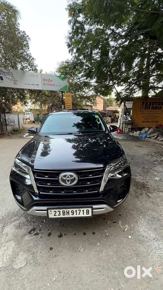 Bh Registered Toyota Fortuner 2023 Diesel 36000 Km Driven