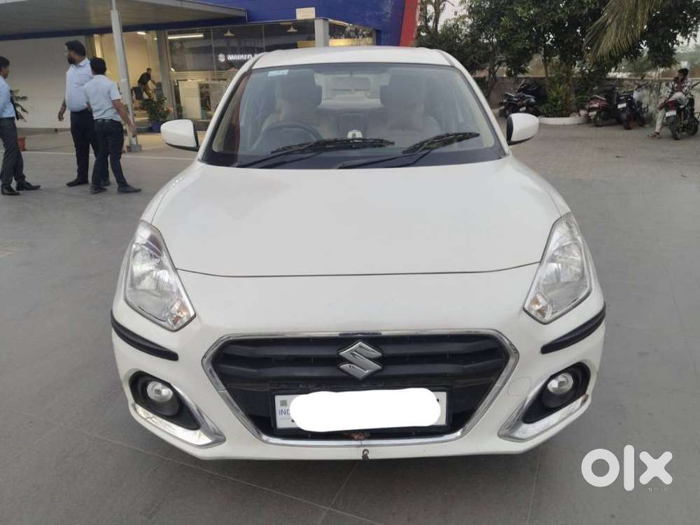 Maruti Suzuki Dzire Vxi Ags, 2022, Petrol