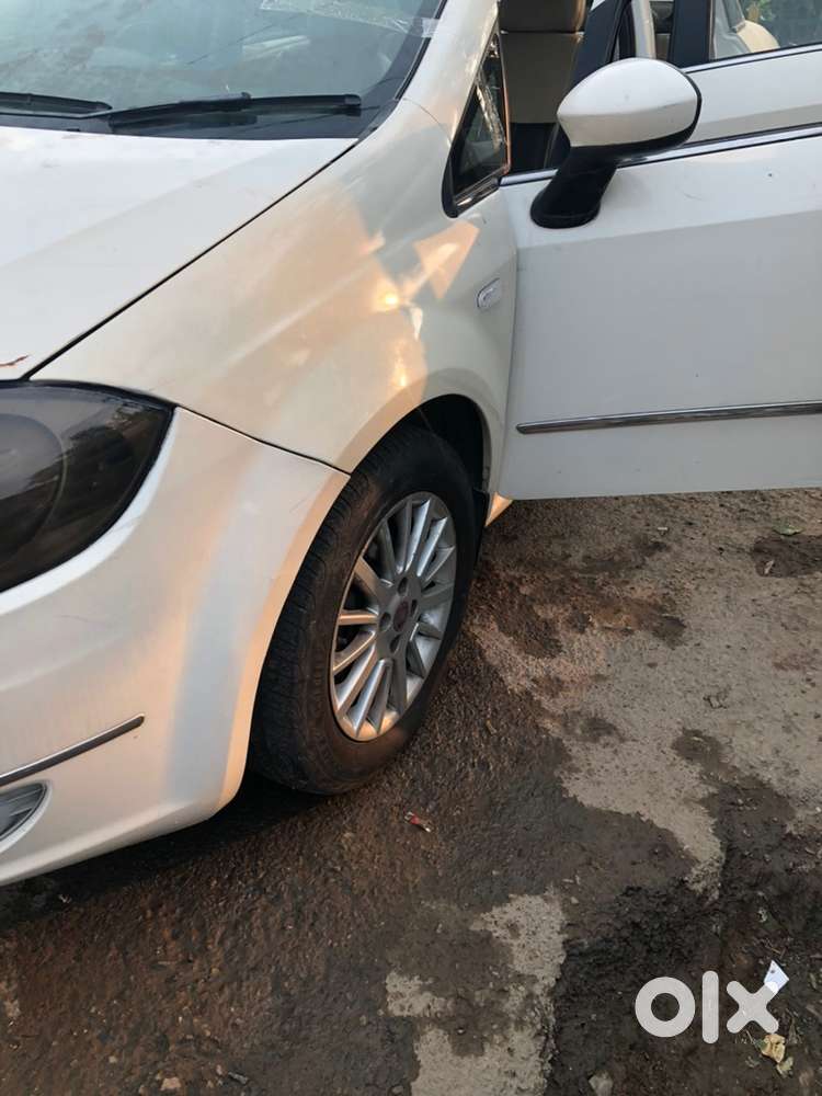 Fiat Linea Emotion 2014