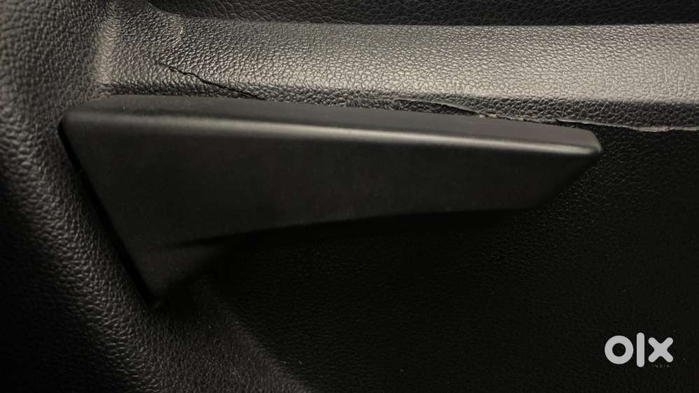 Mahindra Kuv 100 2016-2017 Mfalcon G80 K8, 2018, Petrol