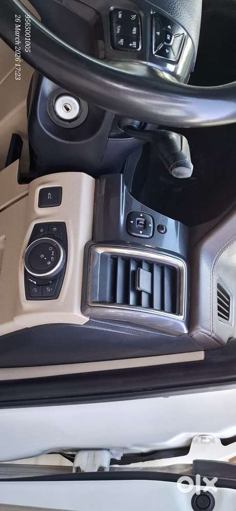 Ford Endeavour 3.2 Titanium At 4x4, 2016, Diesel