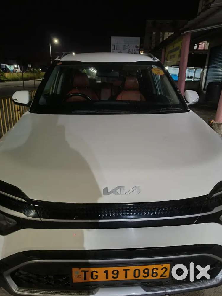 Kia Carens Diesel 2024 (tax Plate)