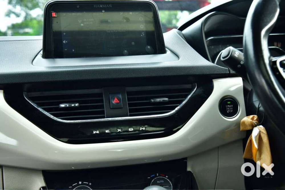 Tata Nexon 1.2 Revotron Xza Plus (o) Amt, 2021, Petrol
