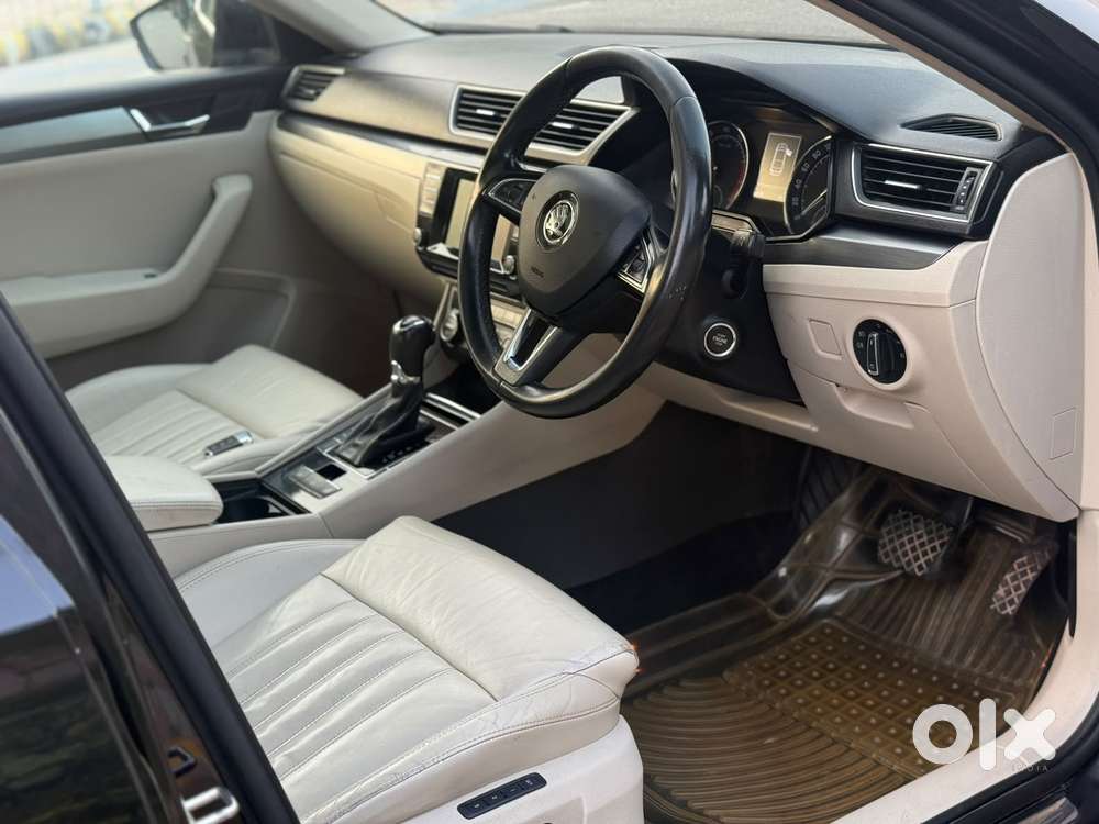Skoda Superb Style 1.8, 2016, Petrol
