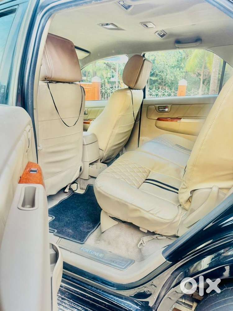 Toyota Fortuner 2011 Diesel Well Maintained