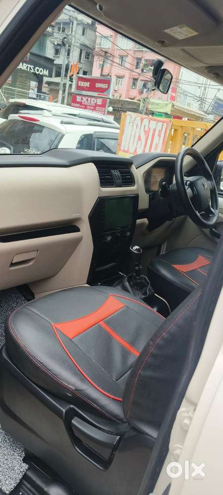 Mahindra Scorpio Classic 2.2 S Mt 7 Str, 2022, Diesel