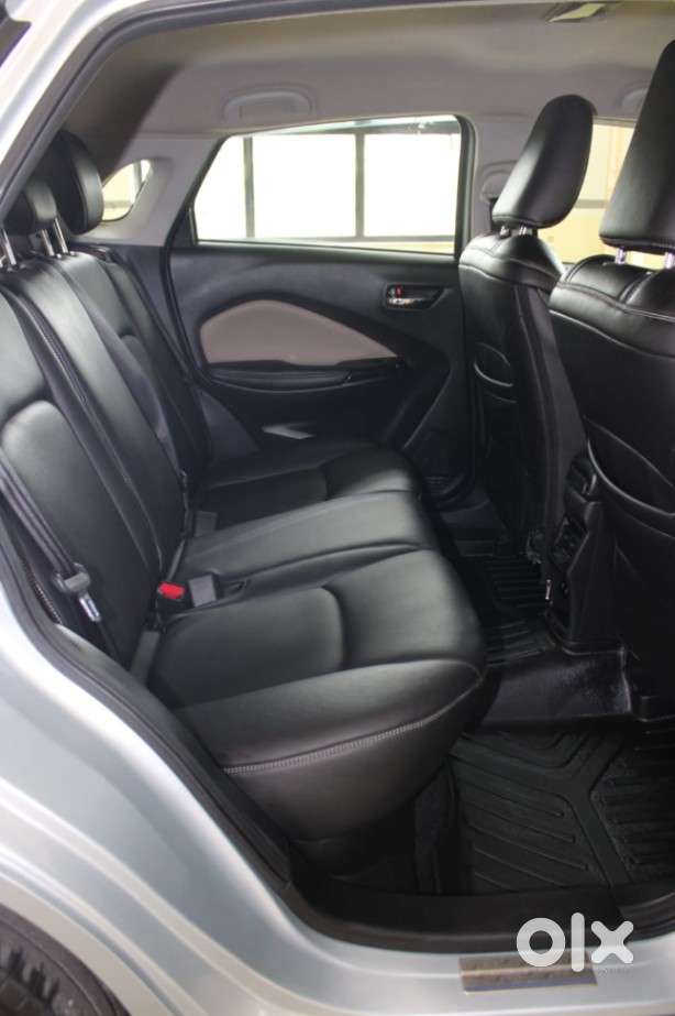 Toyota Glanza 1.2 V Amt, 2023, Petrol