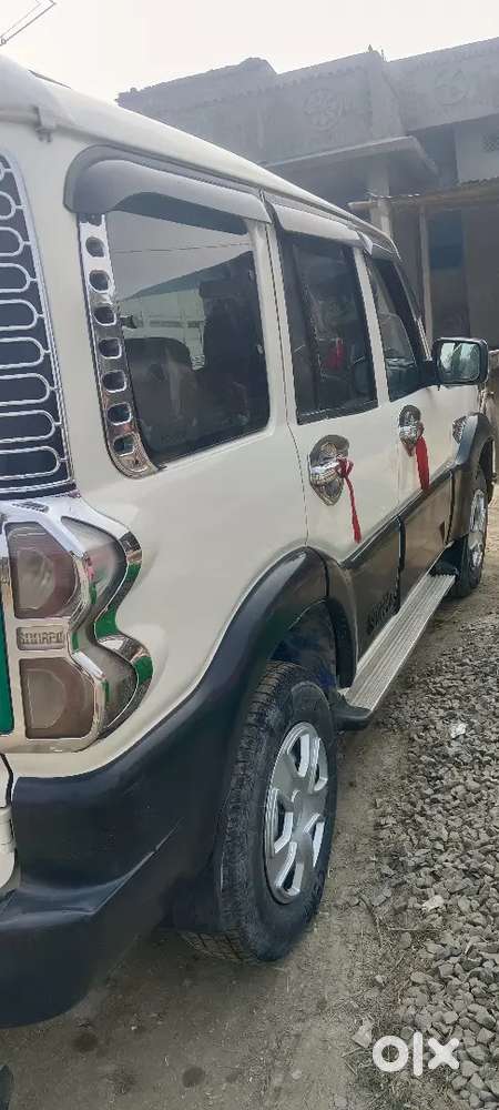 Mahindra Scorpio 2016 Diesel 150000 Km Driven