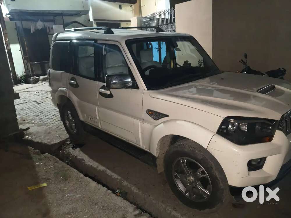 Mahindra Scorpio Diesel 2017