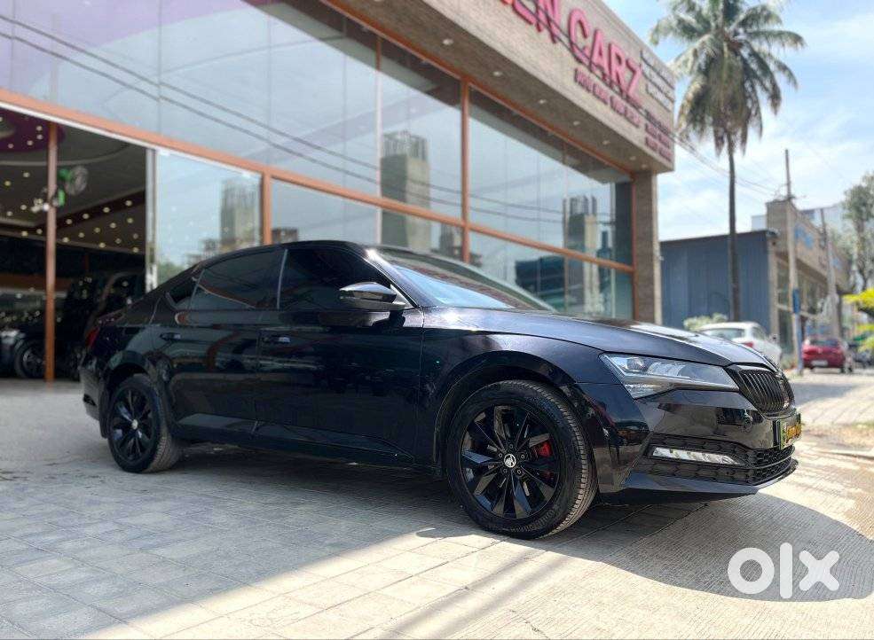 Skoda Superb 2.0 Tsi At L&k, 2021, Petrol