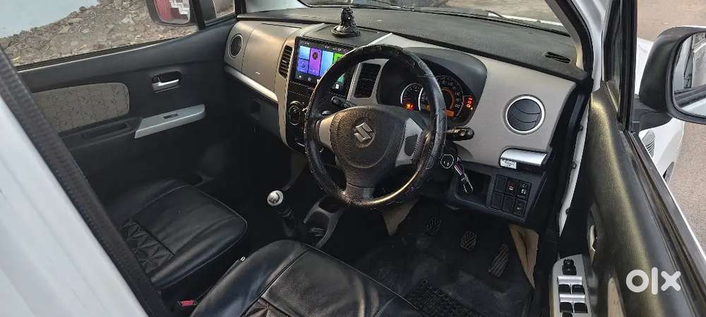 Vxi 4 Power Window Abs 4 Tyre 80% Top Model Back Wiper Back Cameraled