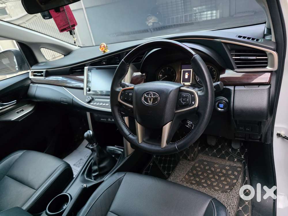 Toyota Innova Crysta Zx 2.4 Diesel 7 Seater, 2023, Diesel