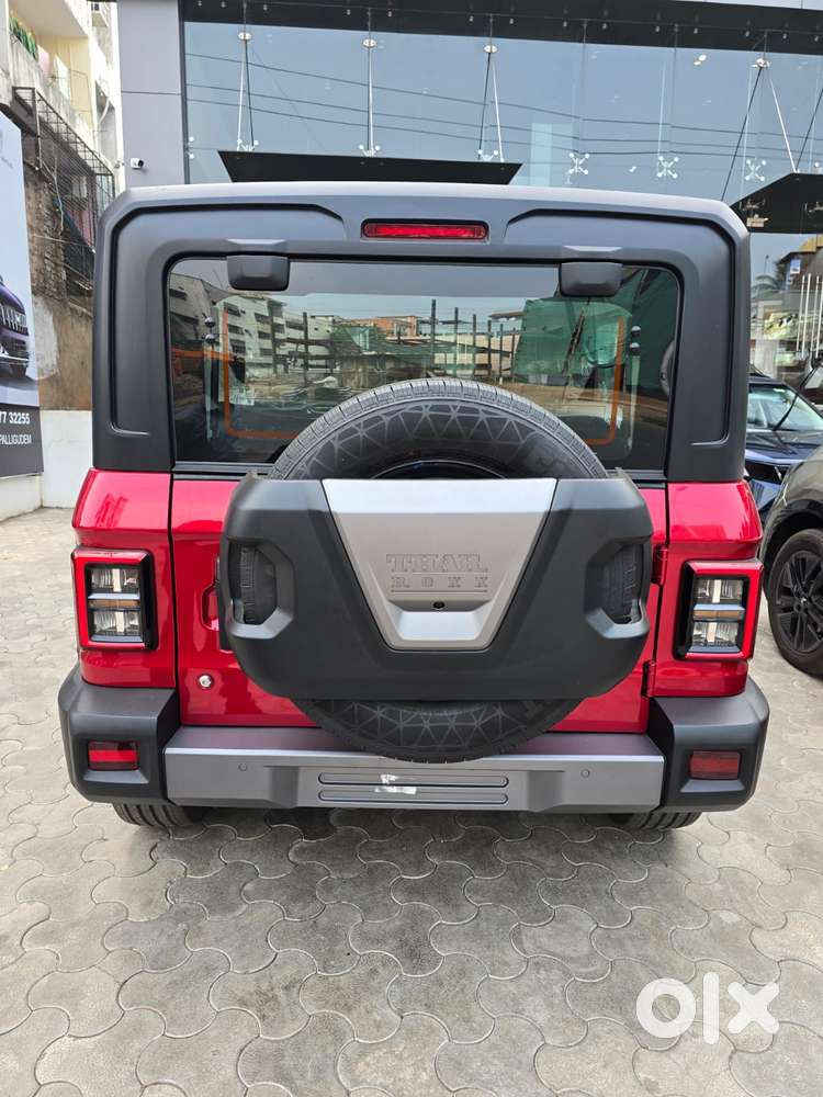Mahindra Thar Roxx Mx5 Diesel Mt 4wd, 2025, Diesel